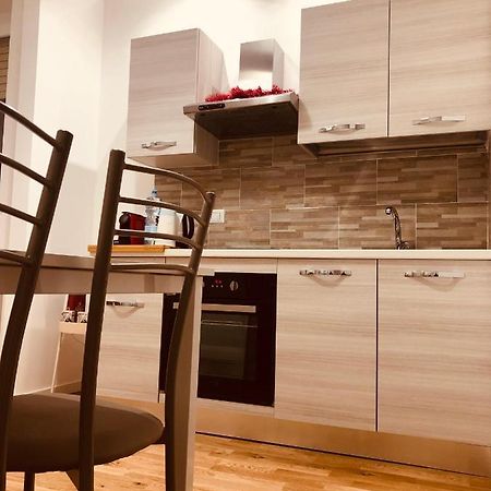 Vt Home - Appartamento Milano Zona Navigli Bagian luar foto