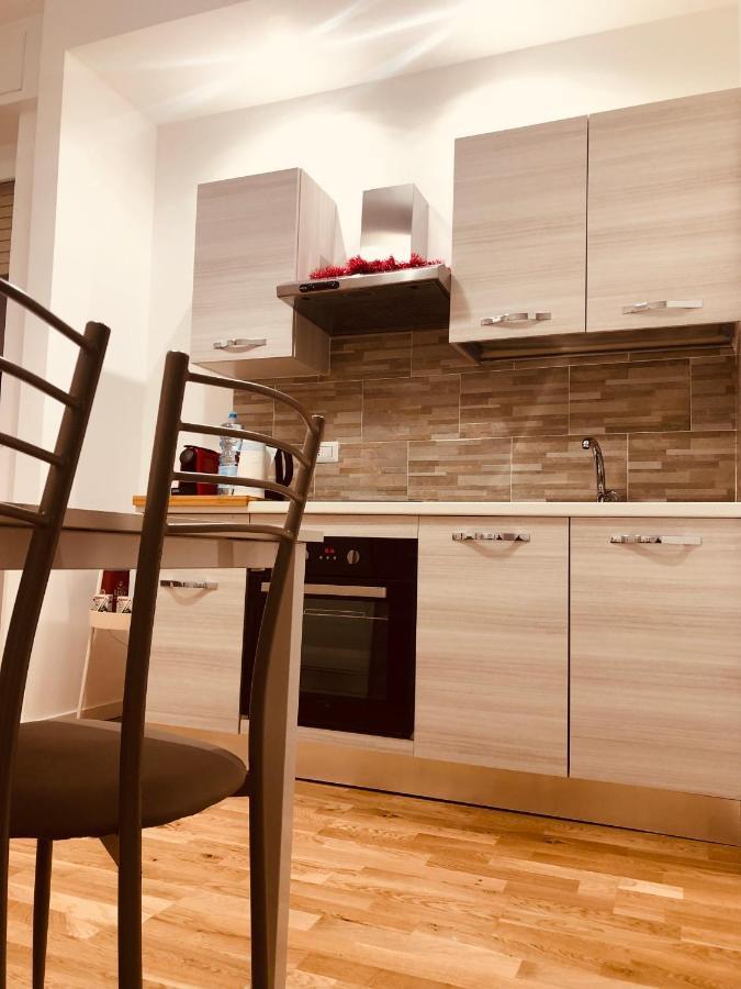 Vt Home - Appartamento Milano Zona Navigli Bagian luar foto